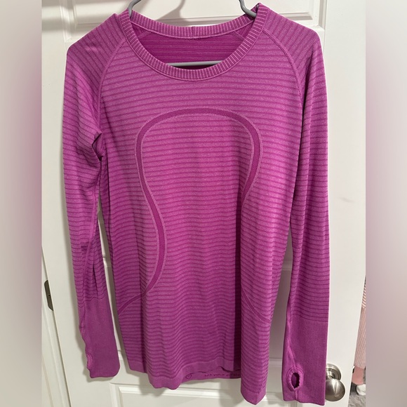 Purple Lululemon swiftly long sleeve - Picture 1 of 1